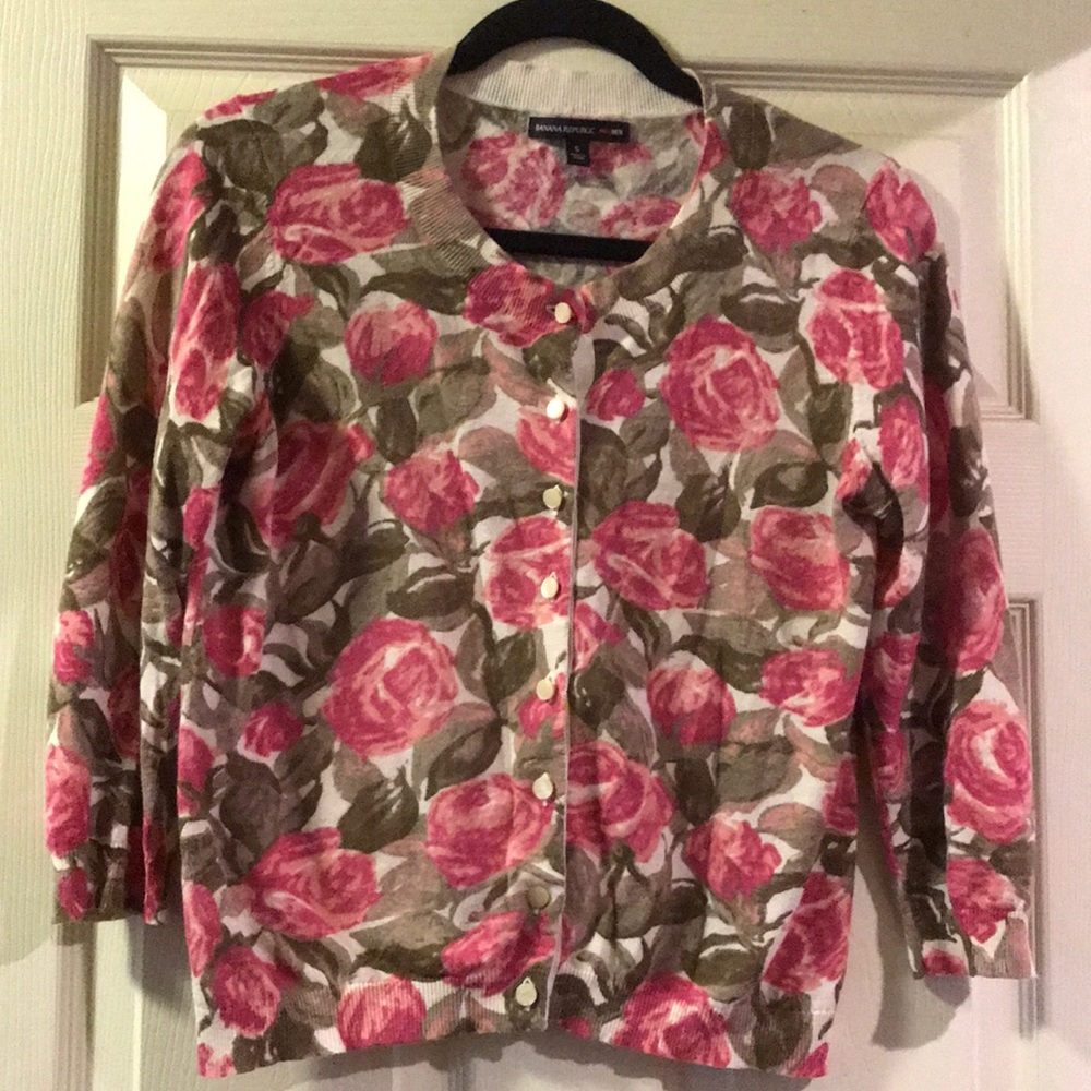 EUC - Banana Republic - Mad Men Rose Cardigan - S